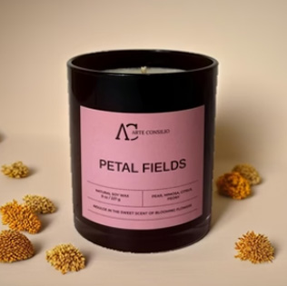 Petal Fields Scented Candle 550ml